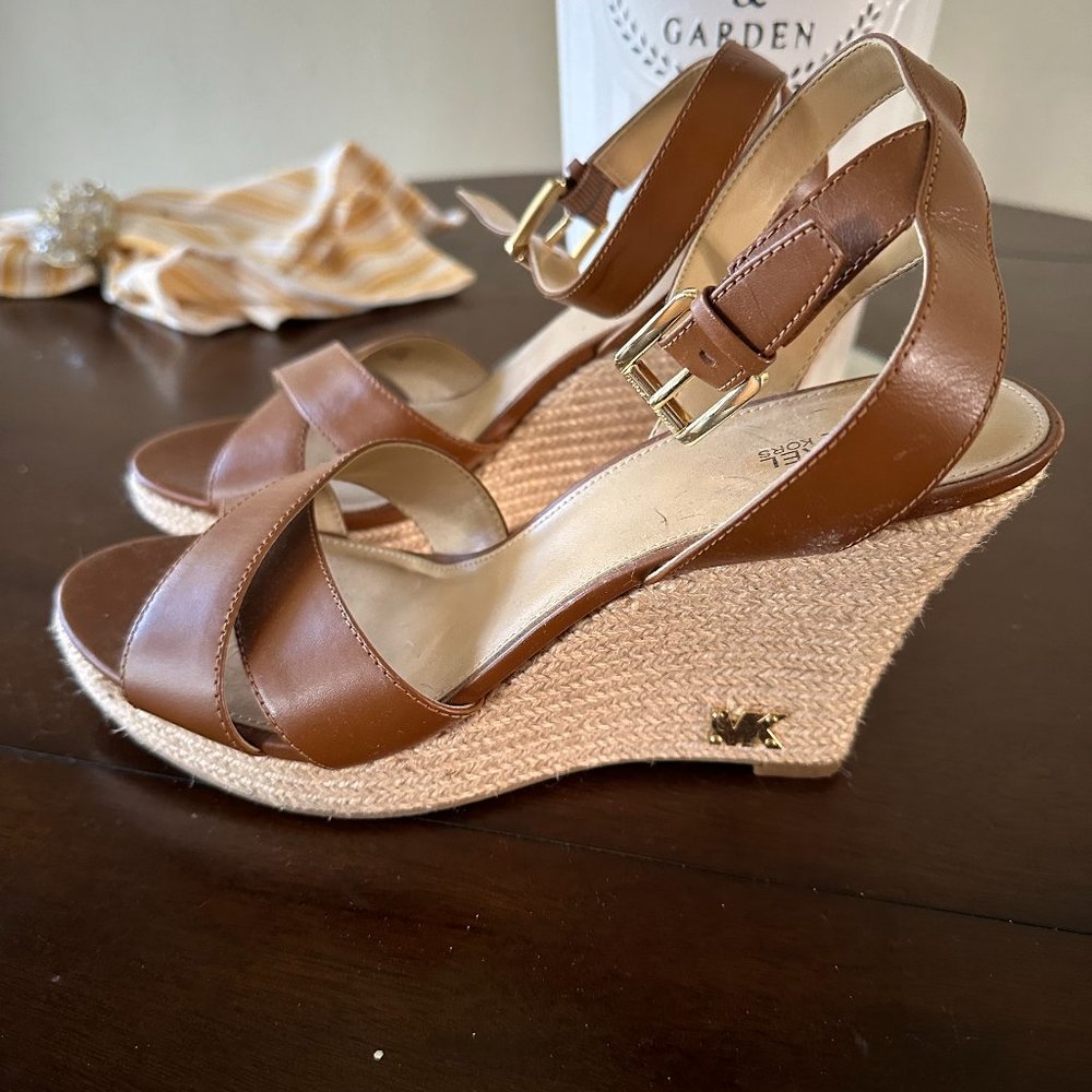 Michael Kors Wedges Size 9